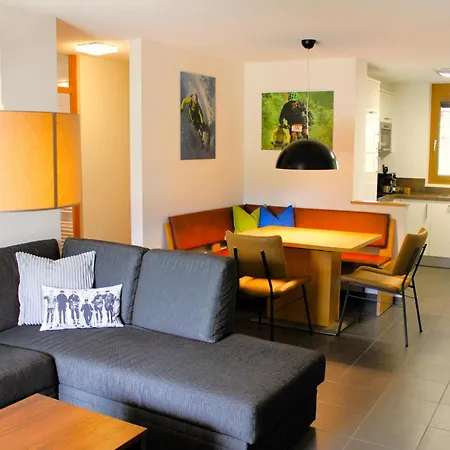 Verwall 1 Garten By Alpenfeder Apartmán Schruns